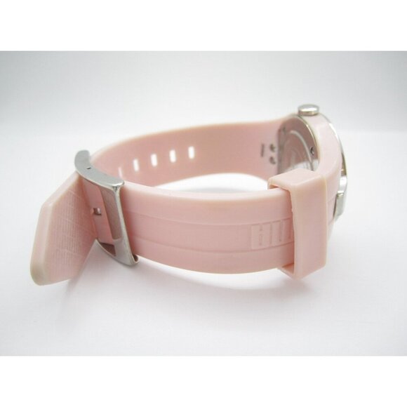 Women Puma Quartz WR Analog 35mm Round Watch (H910) "New Battery" - Picture 5 of 7